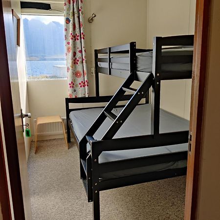 Solbrekka Guesthouse Mjoifjorthur Zewnętrze zdjęcie