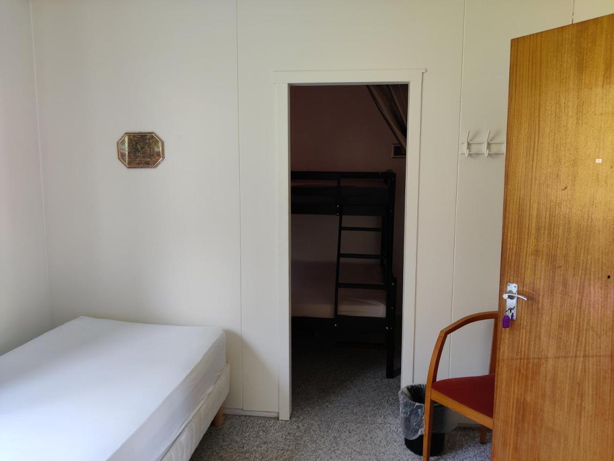 Solbrekka Guesthouse Mjoifjorthur Zewnętrze zdjęcie